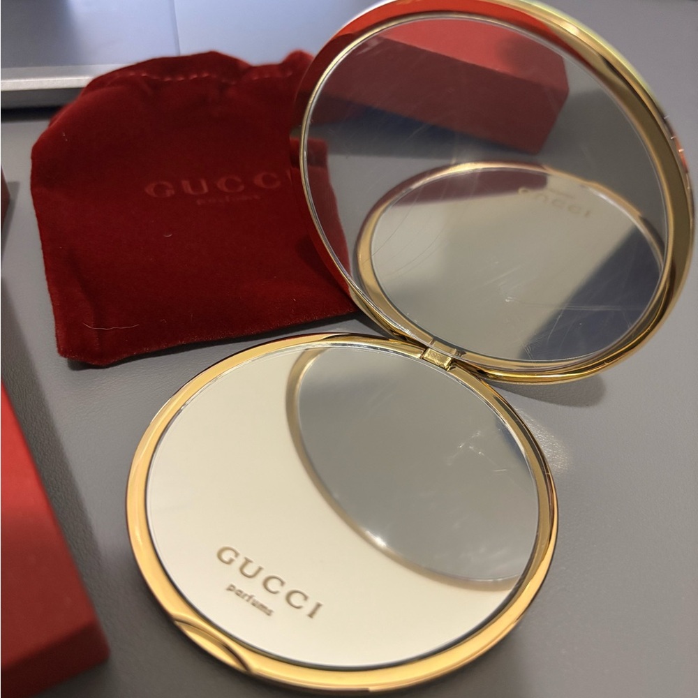 Gucci Gold GG embossed Compact Mirror in Red box